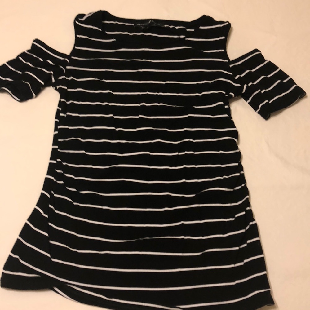 WHBM black and white striped top, shoulder cut out